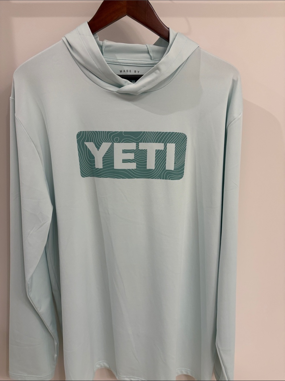 Yeti Pale Aqua Long-Sleeve Hooded Performance Shirt with Teal Logo